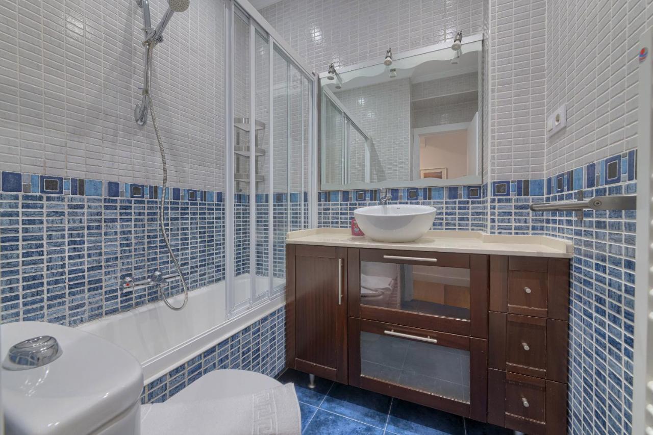 Iturribide Hogar Moderno Junto Al Metro Apartman Bilbao Kültér fotó